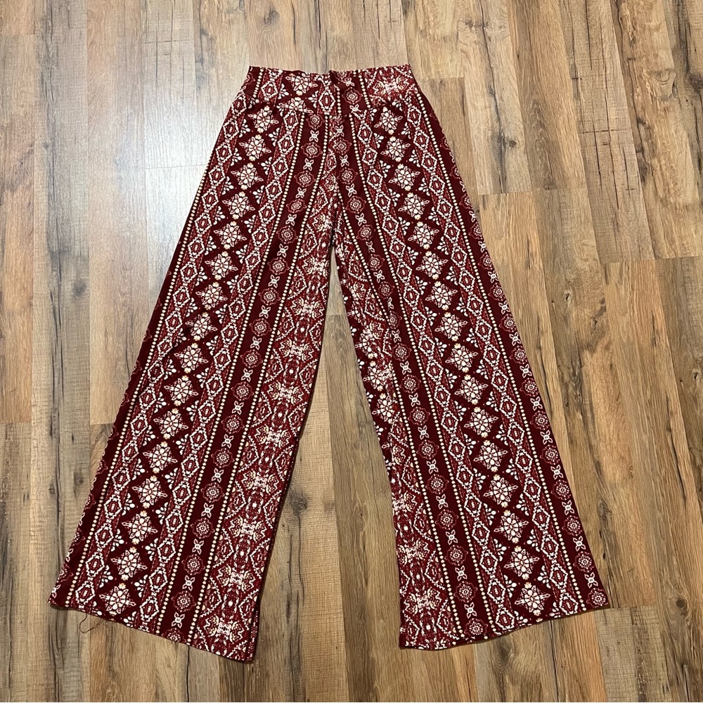 Wide leg stretchy pants